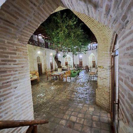 بخارى Umar Hotel In The Old City المظهر الخارجي الصورة