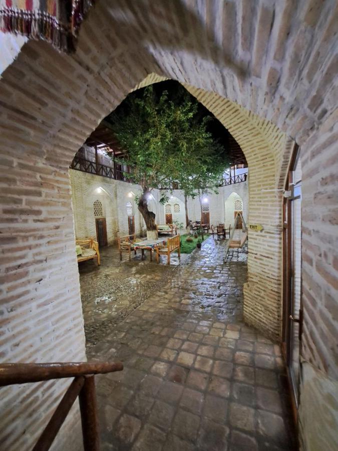 بخارى Umar Hotel In The Old City المظهر الخارجي الصورة