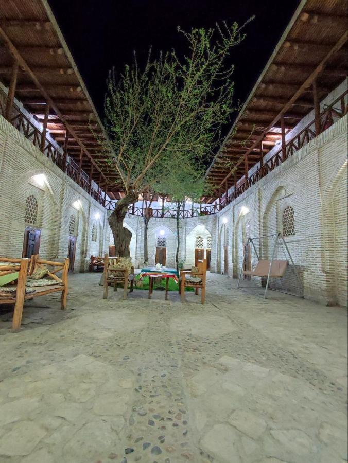 بخارى Umar Hotel In The Old City المظهر الخارجي الصورة