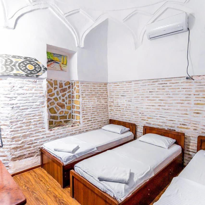 بخارى Umar Hotel In The Old City المظهر الخارجي الصورة
